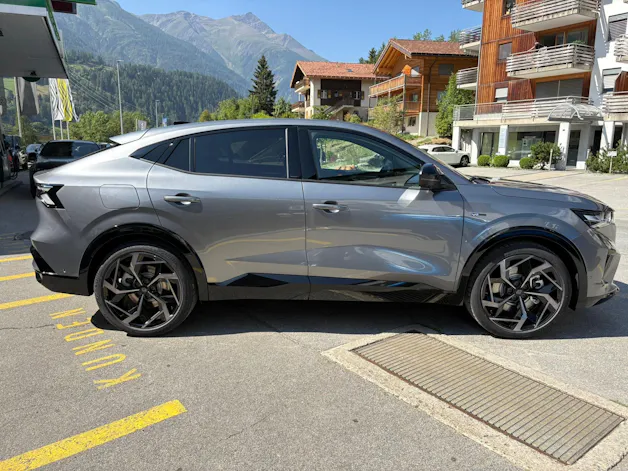 RENAULT Rafale 1.2 E-Tech Plug-in Hybrid 300 4x4 Atelier Alpine