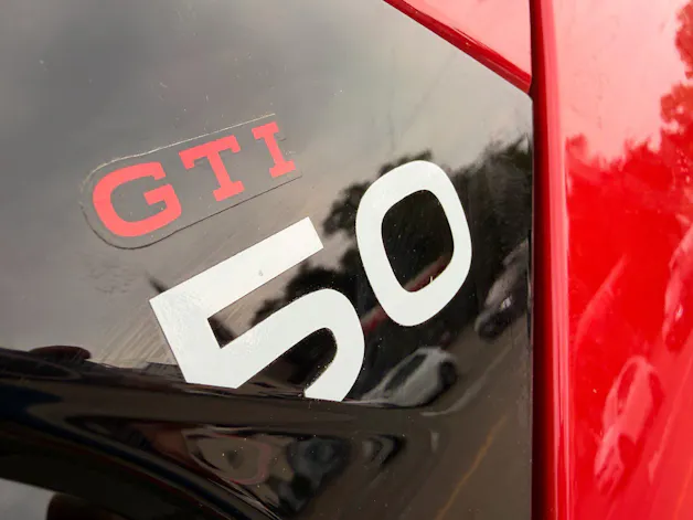 VW Golf GTI 2.0 TSI DSG 325 PS EDITION 50 *** AKRAPOVIC & 5 JAHRE VW WERKSGARANTIE ***