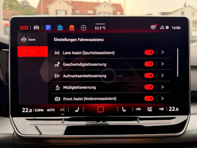 VW Golf GTI 2.0 TSI DSG 325 PS EDITION 50 *** AKRAPOVIC & 5 JAHRE VW WERKSGARANTIE ***