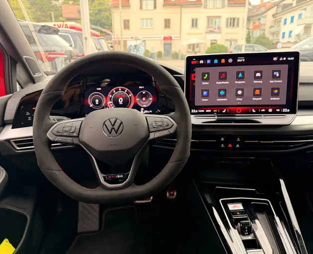 VW Golf GTI 2.0 TSI DSG 325 PS EDITION 50 *** AKRAPOVIC & 5 JAHRE VW WERKSGARANTIE ***