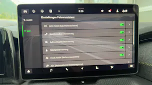 Škoda Kodiaq DY 2.0TSI 204PS 7DSG4x4 2000ccm 204PS/150kW 4 Zylinder TSI Benzin