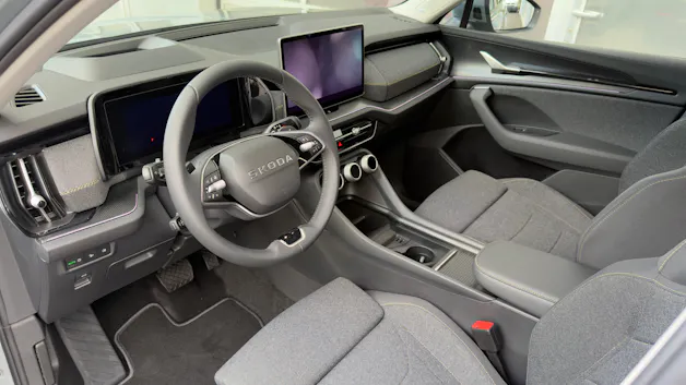 Škoda Kodiaq DY 2.0TSI 204PS 7DSG4x4 2000ccm 204PS/150kW 4 Zylinder TSI Benzin