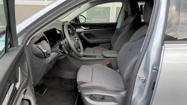 Škoda Kodiaq DY 2.0TSI 204PS 7DSG4x4 2000ccm 204PS/150kW 4 Zylinder TSI Benzin