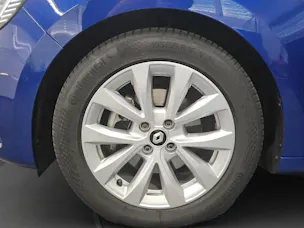 Renault Clio 1.6 E-Tech Intens