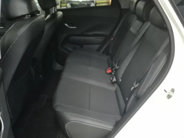 HYUNDAI Kona 65,4 kWh Electric Amplia