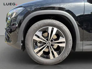 Mercedes-Benz GLA 200 Night Star 7G-DCT