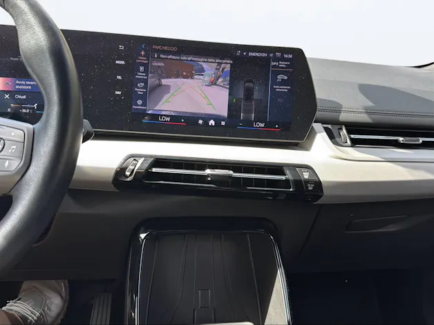BMW 218i Active Tourer DKG