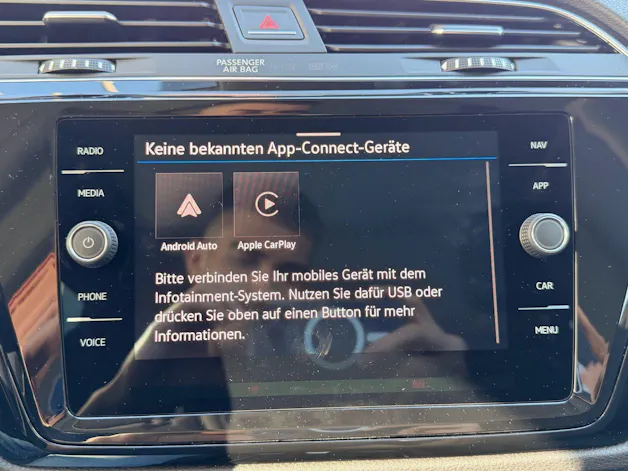 VW Touran 1.5 TSI DSG HIGHLINE R-LINE *** PANORAMAGLASDACH & 7-SITZER ***