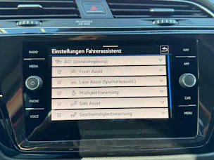 VW Touran 1.5 TSI DSG HIGHLINE R-LINE *** PANORAMAGLASDACH & 7-SITZER ***