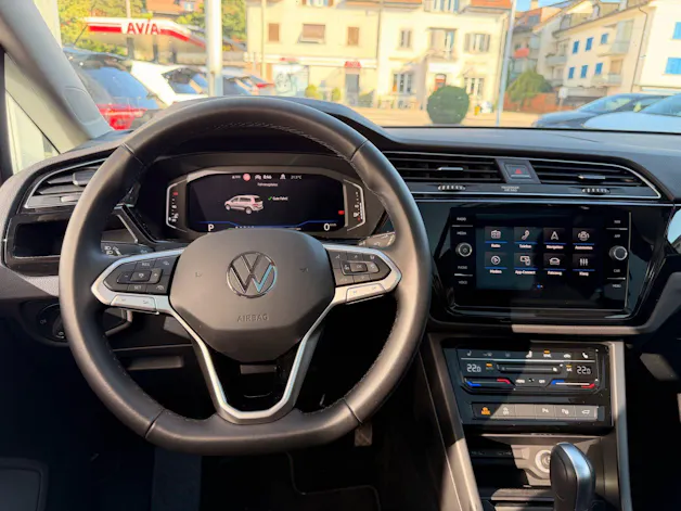 VW Touran 1.5 TSI DSG HIGHLINE R-LINE *** PANORAMAGLASDACH & 7-SITZER ***