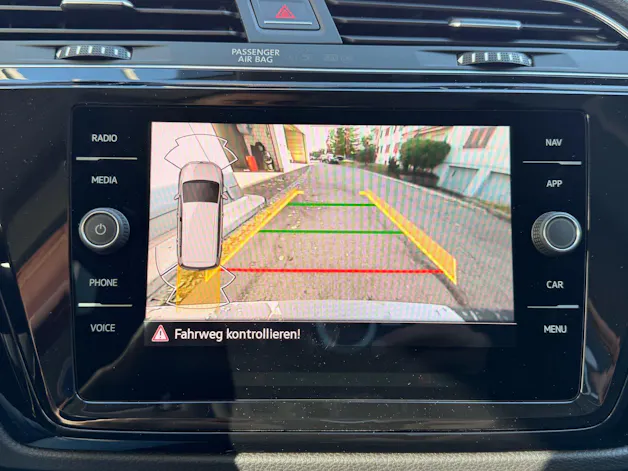 VW Touran 1.5 TSI DSG HIGHLINE R-LINE *** PANORAMAGLASDACH & 7-SITZER ***