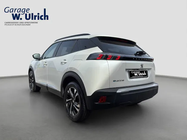 Peugeot 2008 e-Allure Pack