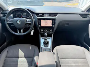 Škoda Octavia Combi 2.0 TDI Ambition DSG