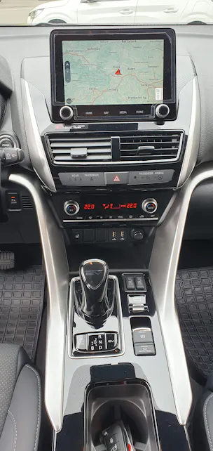 Mitsubishi EclipseCross PHEV SwissLine 4x4 Automat