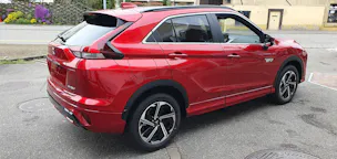 Mitsubishi EclipseCross PHEV SwissLine 4x4 Automat