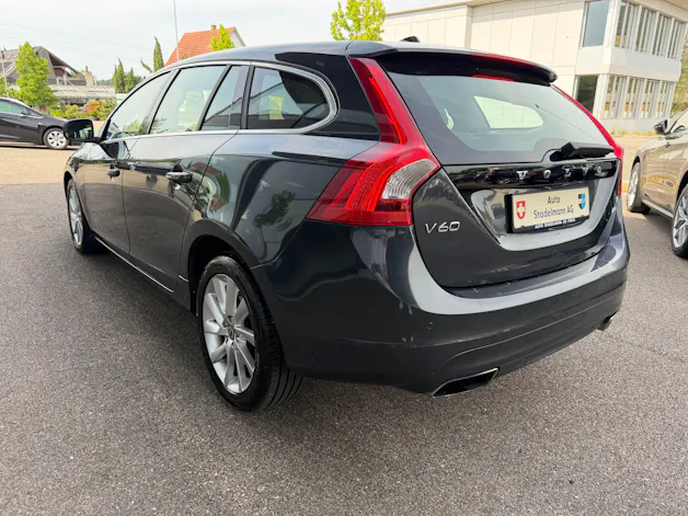 Volvo V60 3.0 T6 Summum AWD
