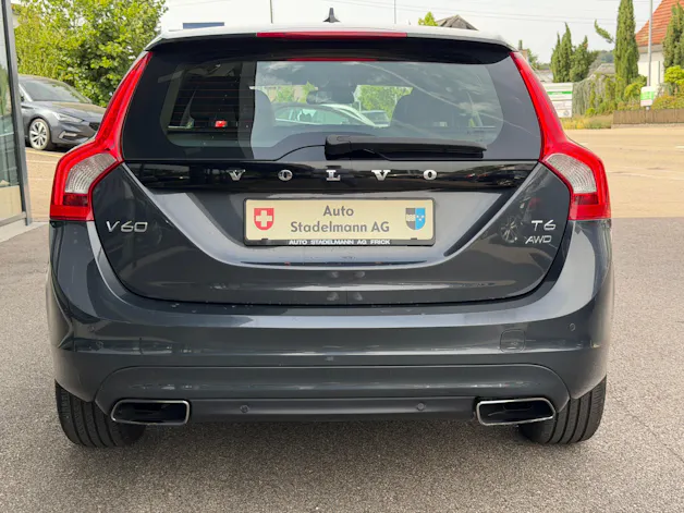 Volvo V60 3.0 T6 Summum AWD