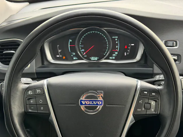 Volvo V60 3.0 T6 Summum AWD