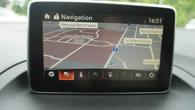 Mazda 3 2.0 16V Revolution