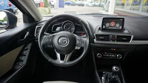 Mazda 3 2.0 16V Revolution