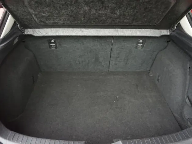 Mazda 3 2.0 16V Revolution