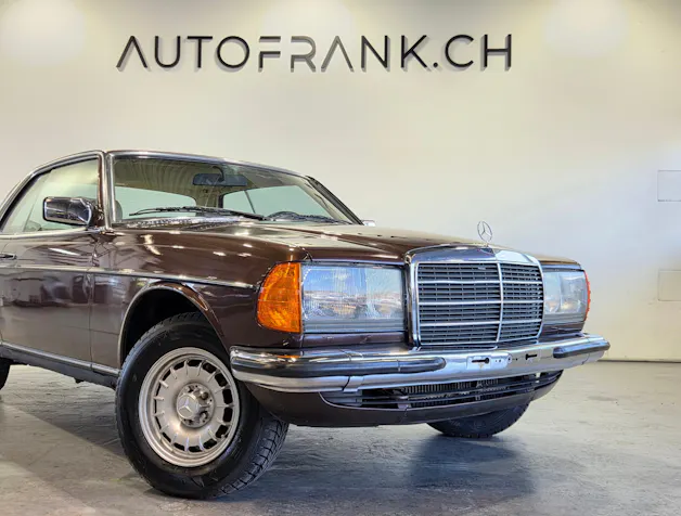 Mercedes-Benz 230 CE