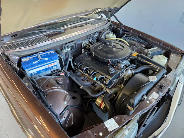 Mercedes-Benz 230 CE