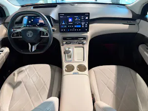 MG S6 EV 77kWh Luxury AWD
