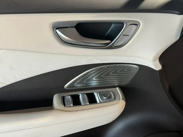 MG S6 EV 77kWh Luxury AWD