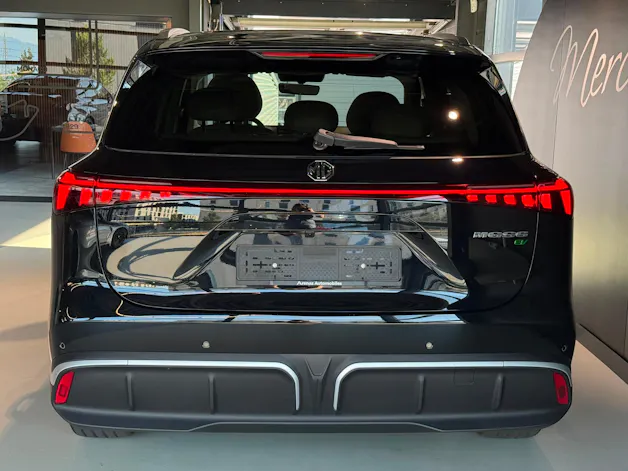 MG S6 EV 77kWh Luxury AWD