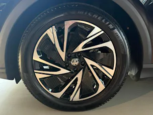 MG S6 EV 77kWh Luxury AWD
