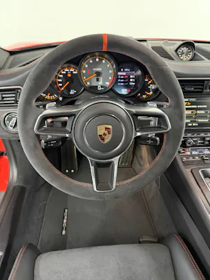 Porsche 911 GT3 RS 4.0 (991.1) Lava Orange PDK – Sammlerzustand / Nur 68 km / Neuwertig / CH-Fahrzeug /