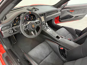 Porsche 911 GT3 RS 4.0 (991.1) Lava Orange PDK – Sammlerzustand / Nur 68 km / Neuwertig / CH-Fahrzeug /