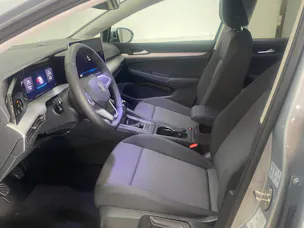 VW Golf 1.5 TSI Basis