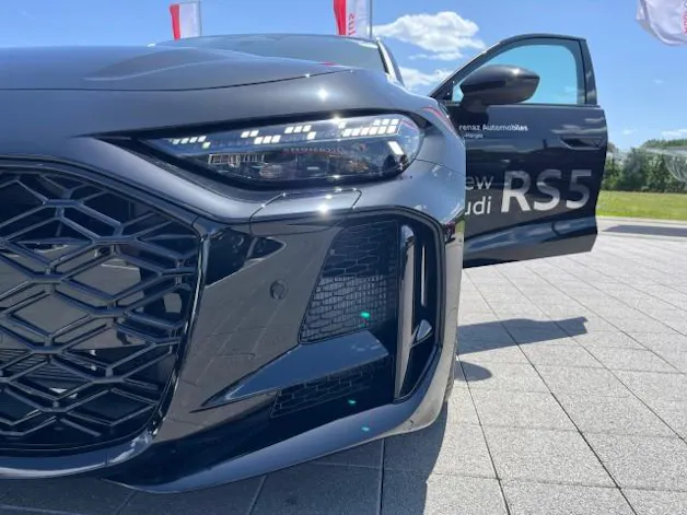 Audi RS 5 Avant TFSI 470 kW Tiptronic quattro