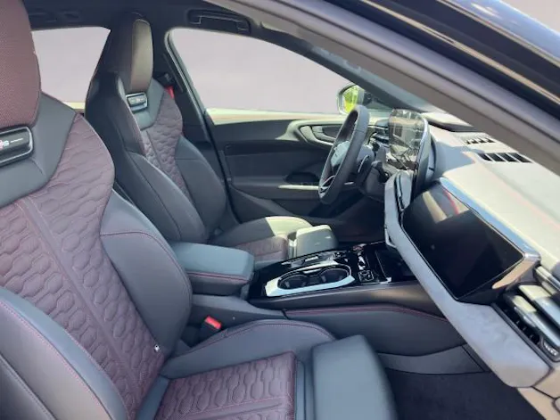 Audi RS 5 Avant TFSI 470 kW Tiptronic quattro