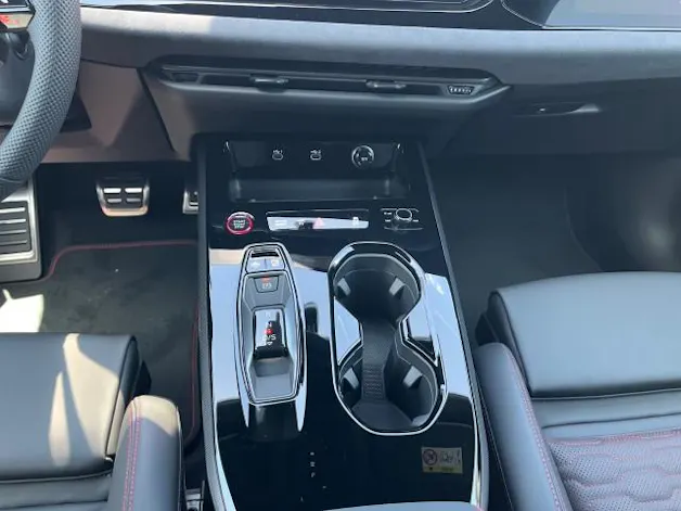 Audi RS 5 Avant TFSI 470 kW Tiptronic quattro