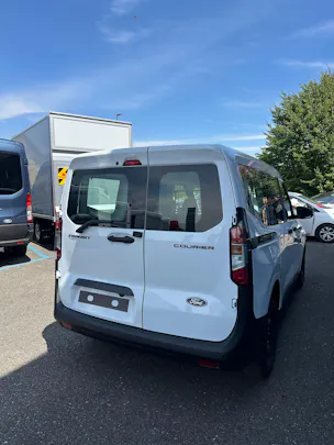 Ford Transit Courier dcab. van 1.0 Trend/125CV/Aut.