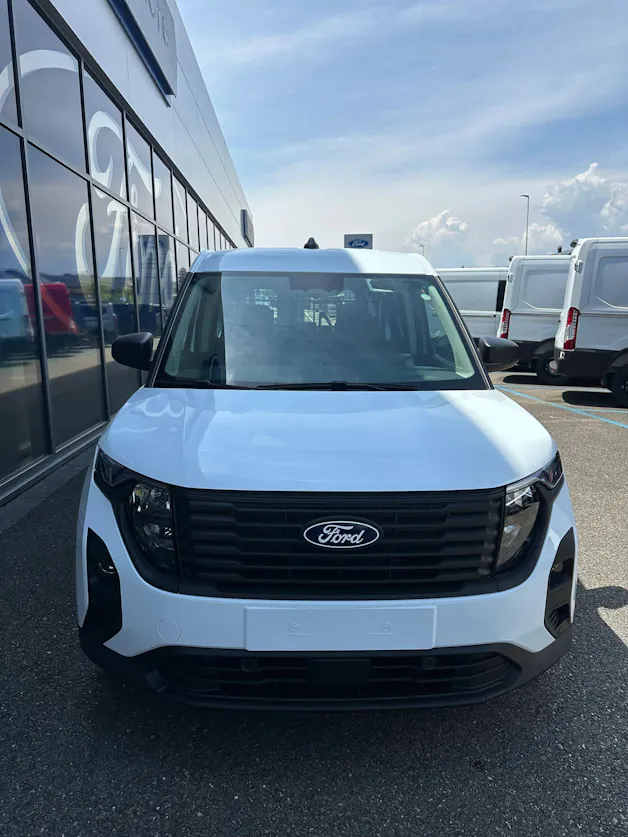 FORD Transit Courier dcab. van 1.0 Trend/125CV/Aut.
