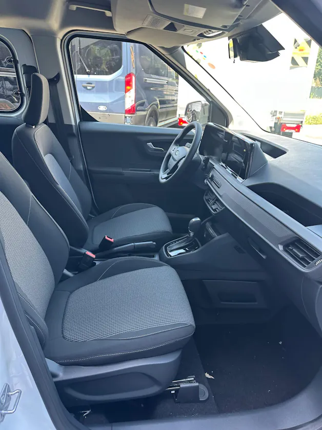 FORD Transit Courier dcab. van 1.0 Trend/125CV/Aut.