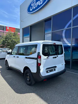 FORD Transit Courier dcab. van 1.0 Trend/125CV/Aut.