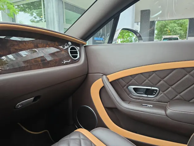 Bentley Continental GT Speed W12- Unikat " 66 Years Bentley Zurich"