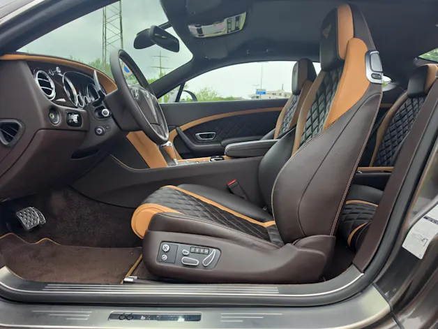 Bentley Continental GT Speed W12- Unikat " 66 Years Bentley Zurich"