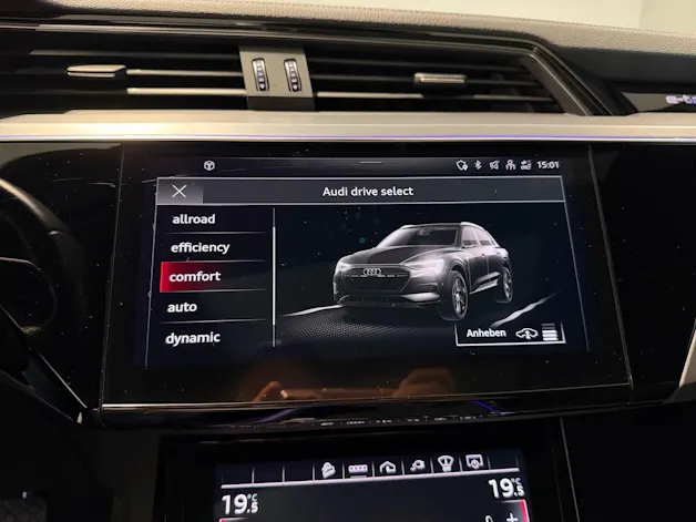 Audi e-tron S quattro