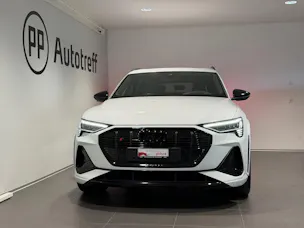 Audi e-tron S quattro