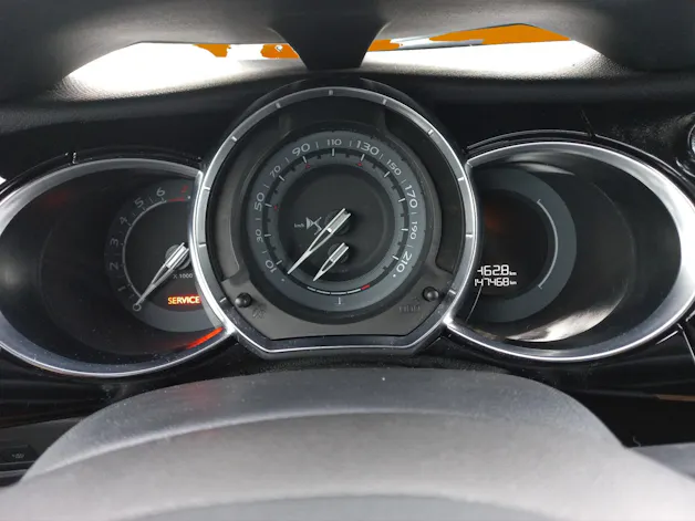 DS Automobiles AUTOMOBILES DS 3 1.2 PureTech SO Chic