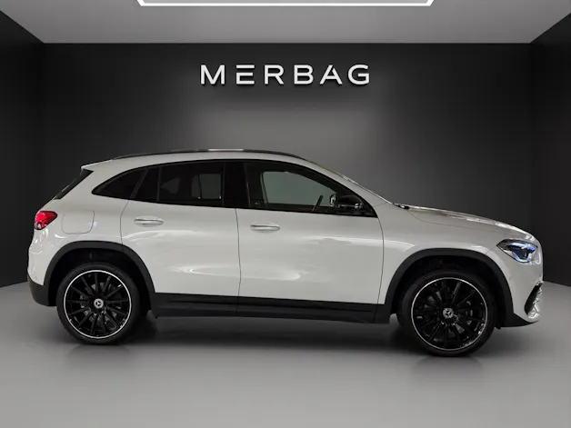 Mercedes-Benz GLA 250e AMG Line 8G-DCT