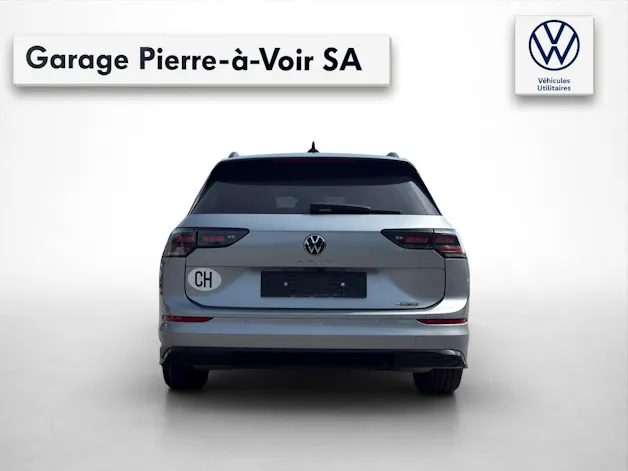VW Golf Variant 2.0 TSI R-Line DSG 4 Motion