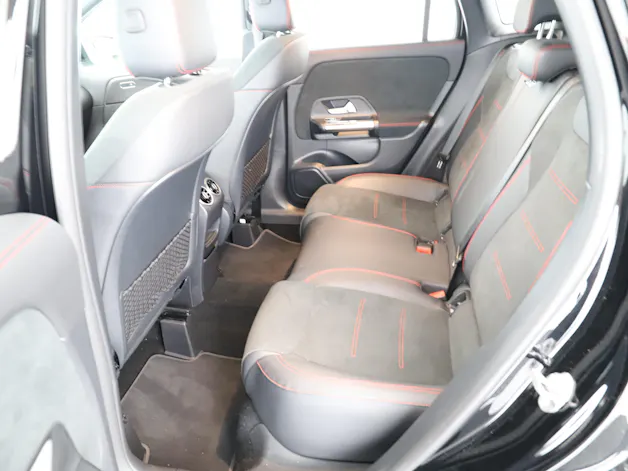 Mercedes-Benz GLA 250 AMG Line 4Matic
