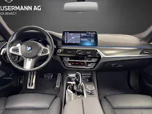 BMW 530e xDrive Touring M SPORT